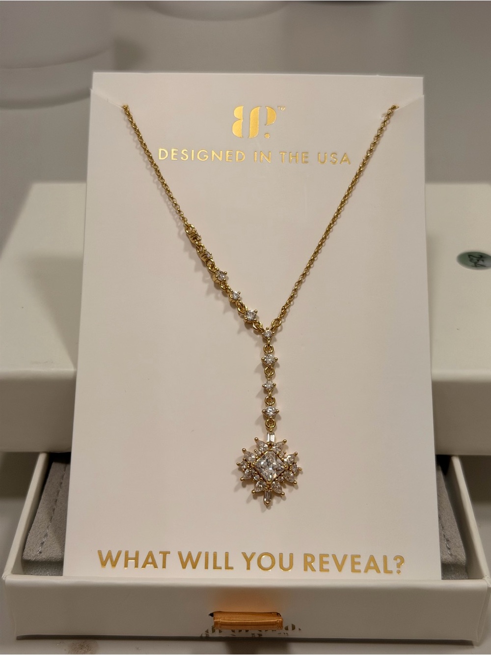 bp Gold Snowflake Crystal Y-Necklace